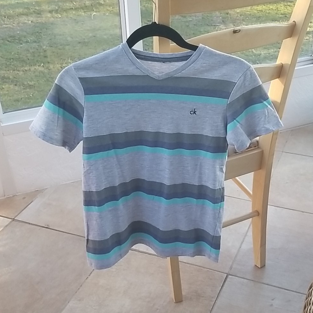Calvin Klein striped grey tshirt large